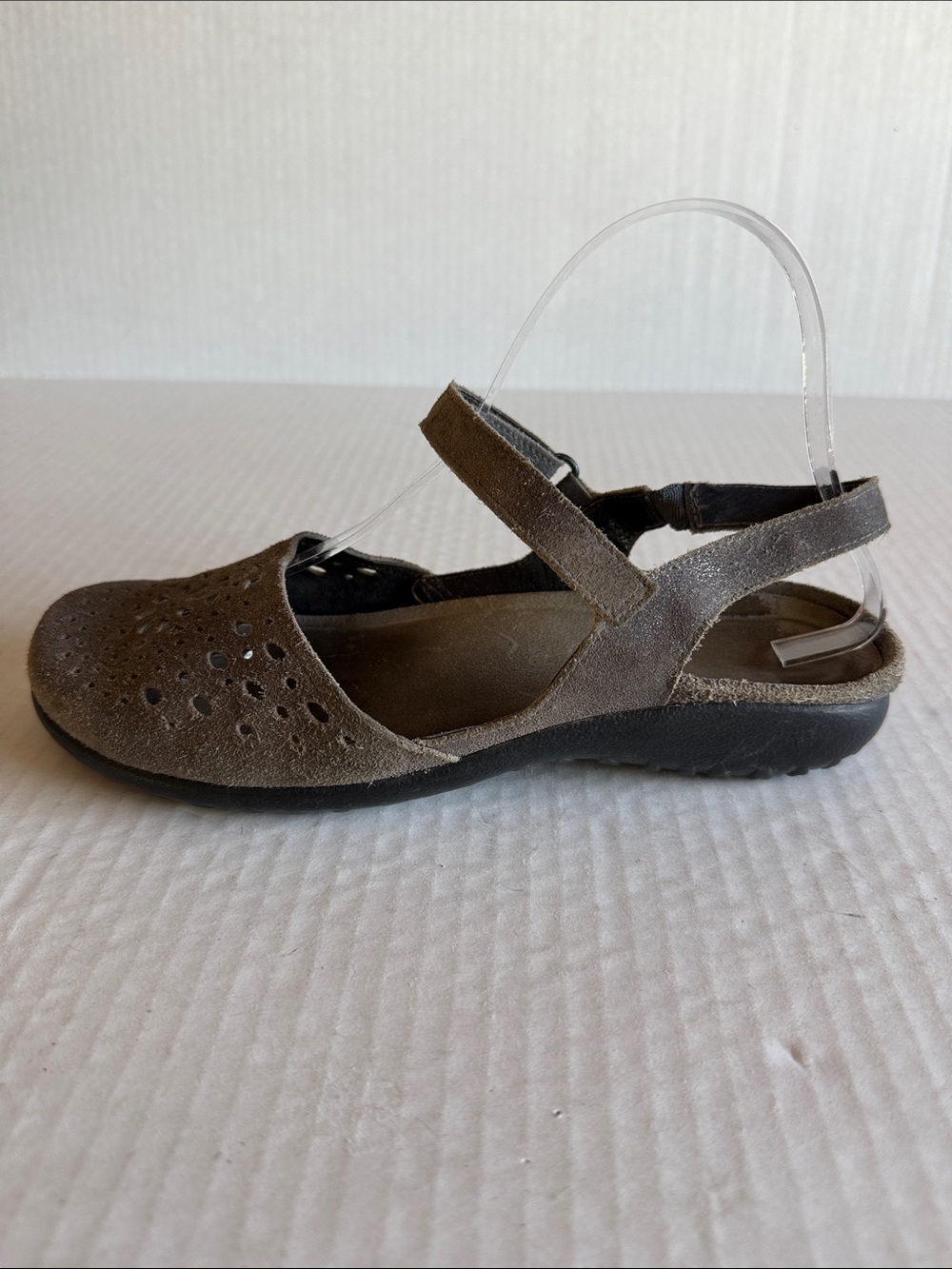 NAOT Arataki Perforated Leather Hook And Loop Slingback Mary Jane Flats - Picture 3 of 10